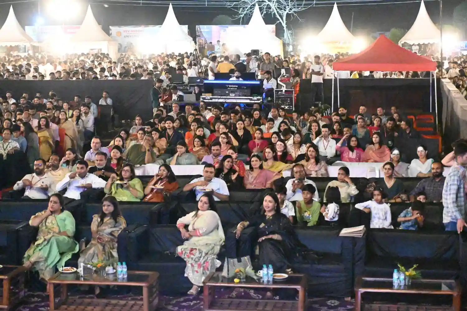 PINAK Crowd